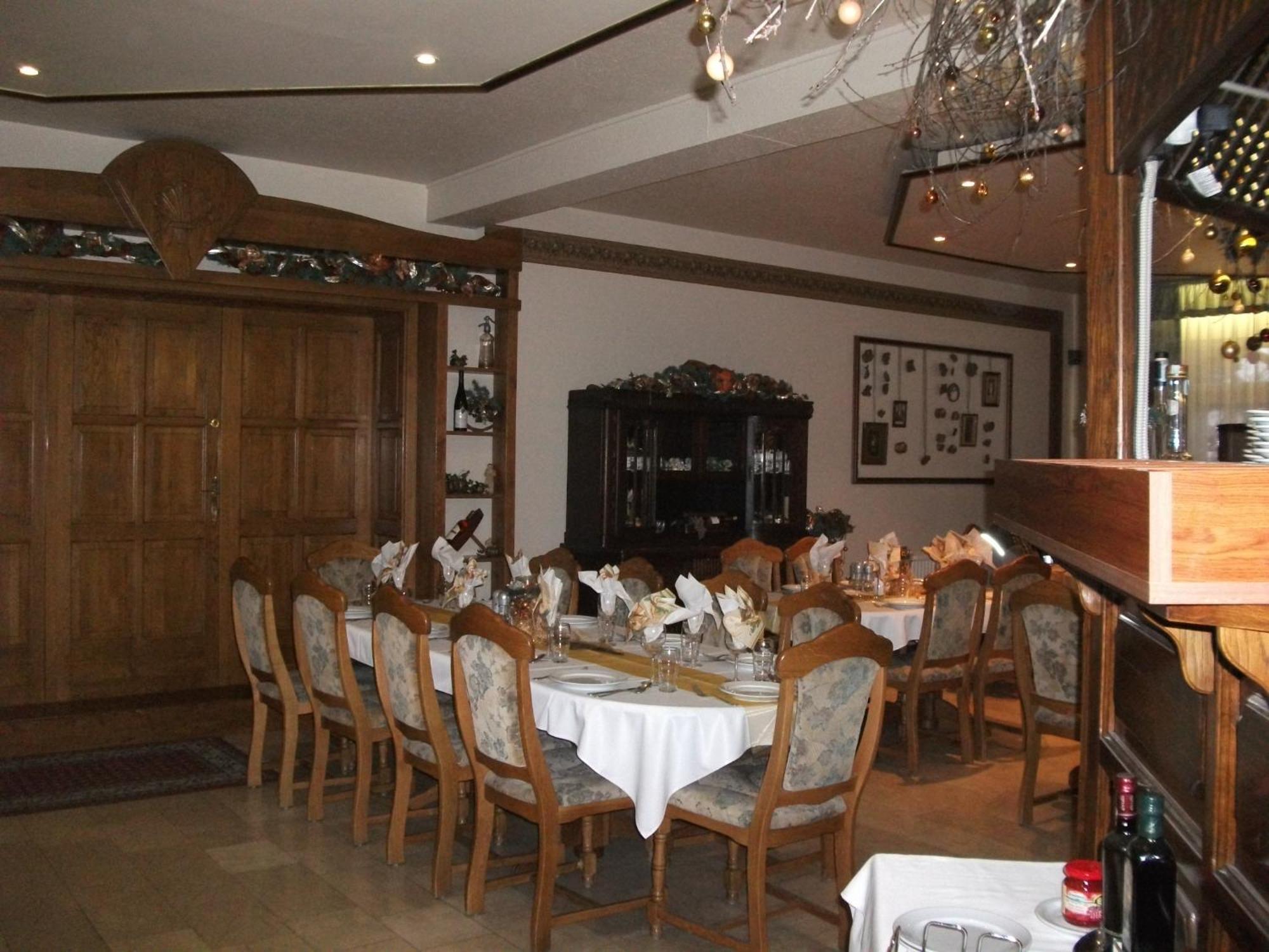 Hotel Rittinger Bonyhád Buitenkant foto